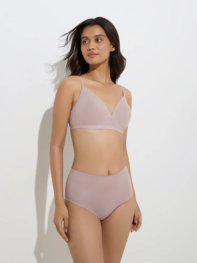 Wunderlove Solid Taupe Invisible Full Briefs
