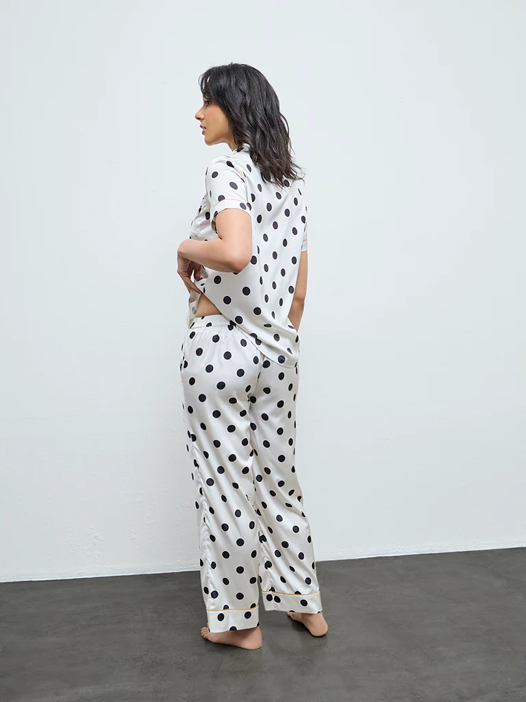 Wunderlove White Polka-Dots Shirt and Pyjamas Set - Image 4
