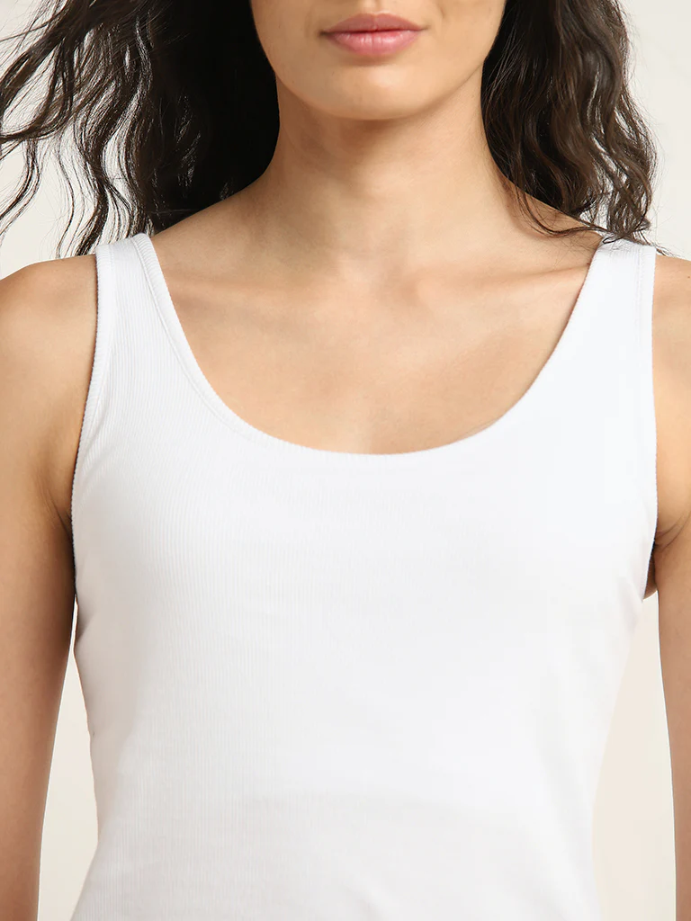 Wunderlove White Ribbed Textured Cotton-Blend Camisole - Image 2