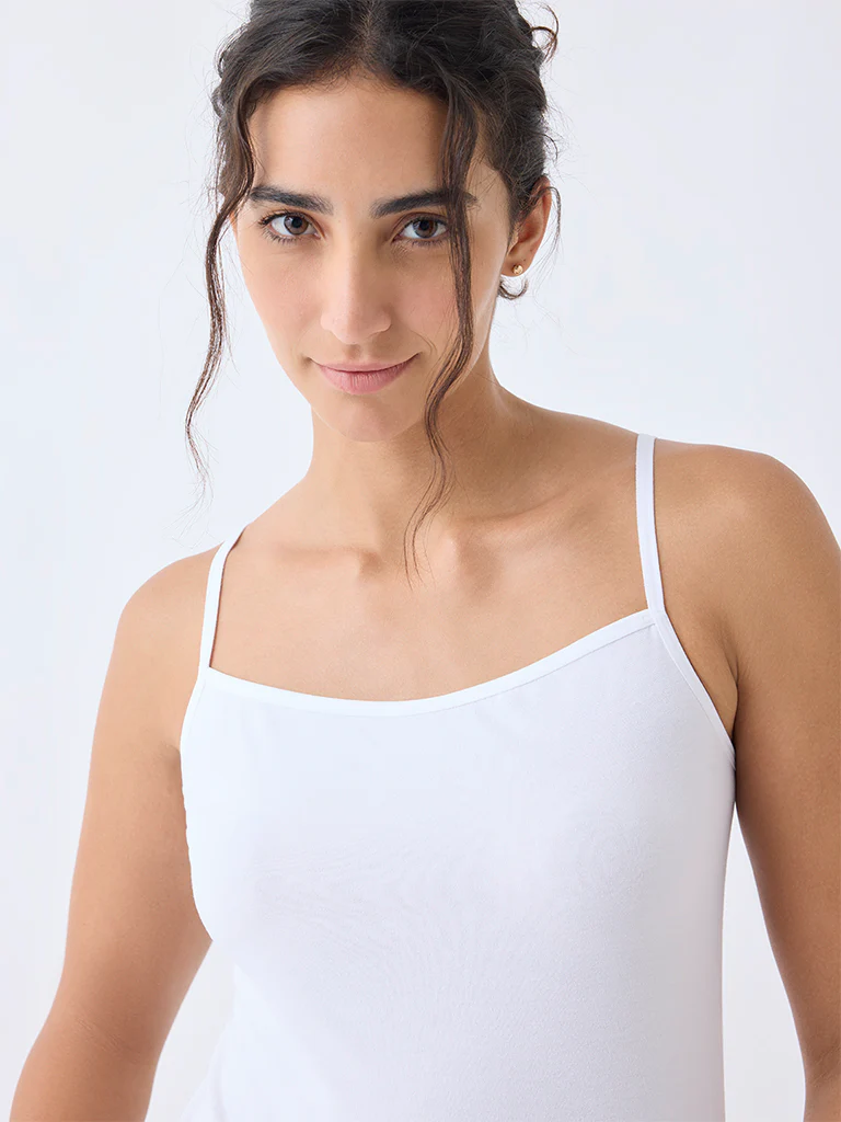 Wunderlove White Square Neck Seam-Free Camisole - Image 3