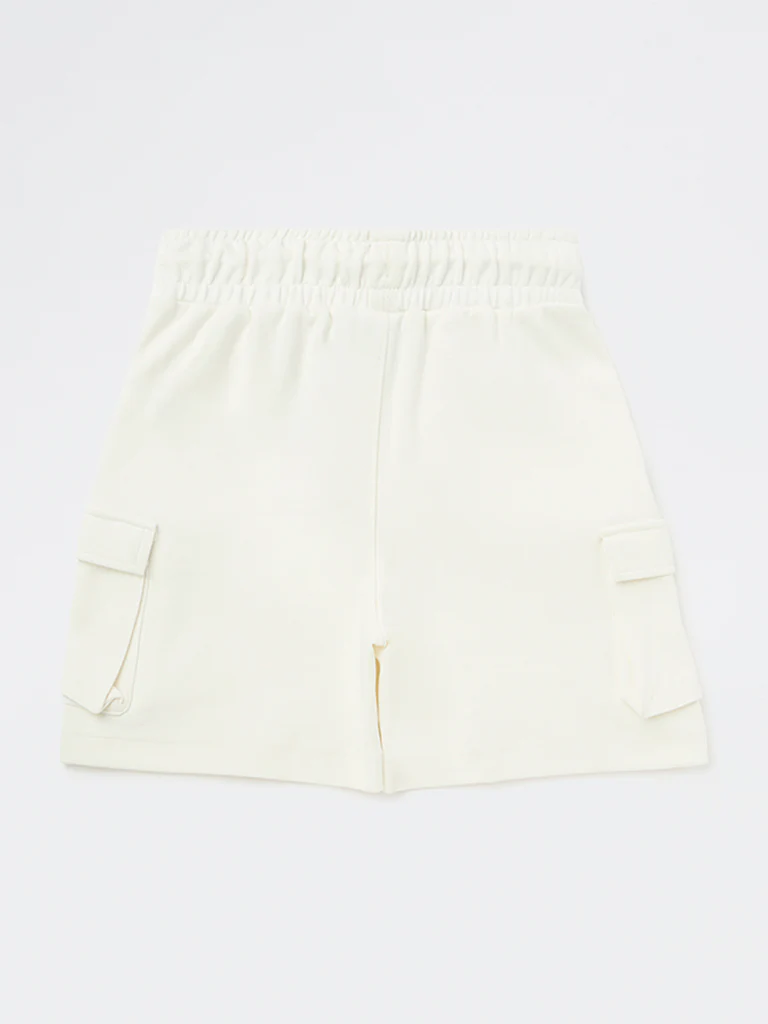 Y&F Kids Boys Off-White Mid-Rise Cotton-Blend Shorts - Image 5