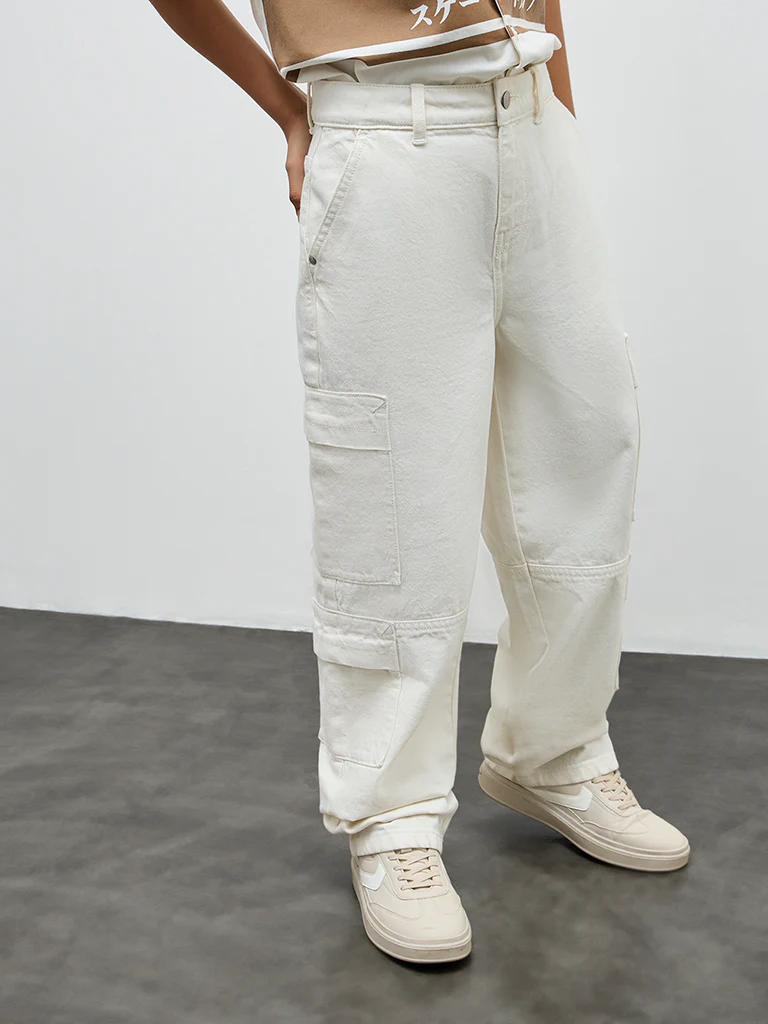 Y&F Kids Boys Off-White Mid-Rise Relaxed-Fit Jeans - Image 3