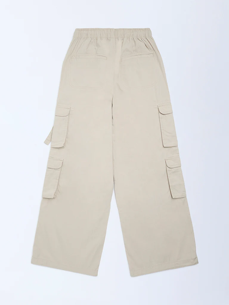Y&F Kids Girls Beige Cargo-Style High-Rise Cotton Pants - Image 3