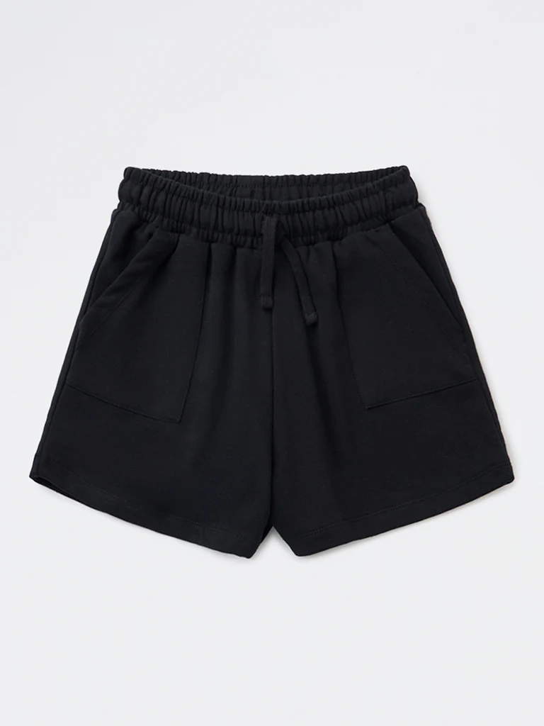 Y&F Kids Girls Black Solid High-Rise Cotton-Blend Shorts - Image 4