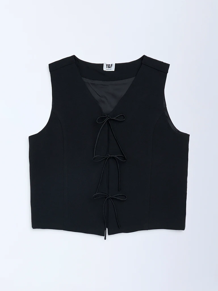 Y&F Kids Girls Black Solid Waistcoat - Image 3