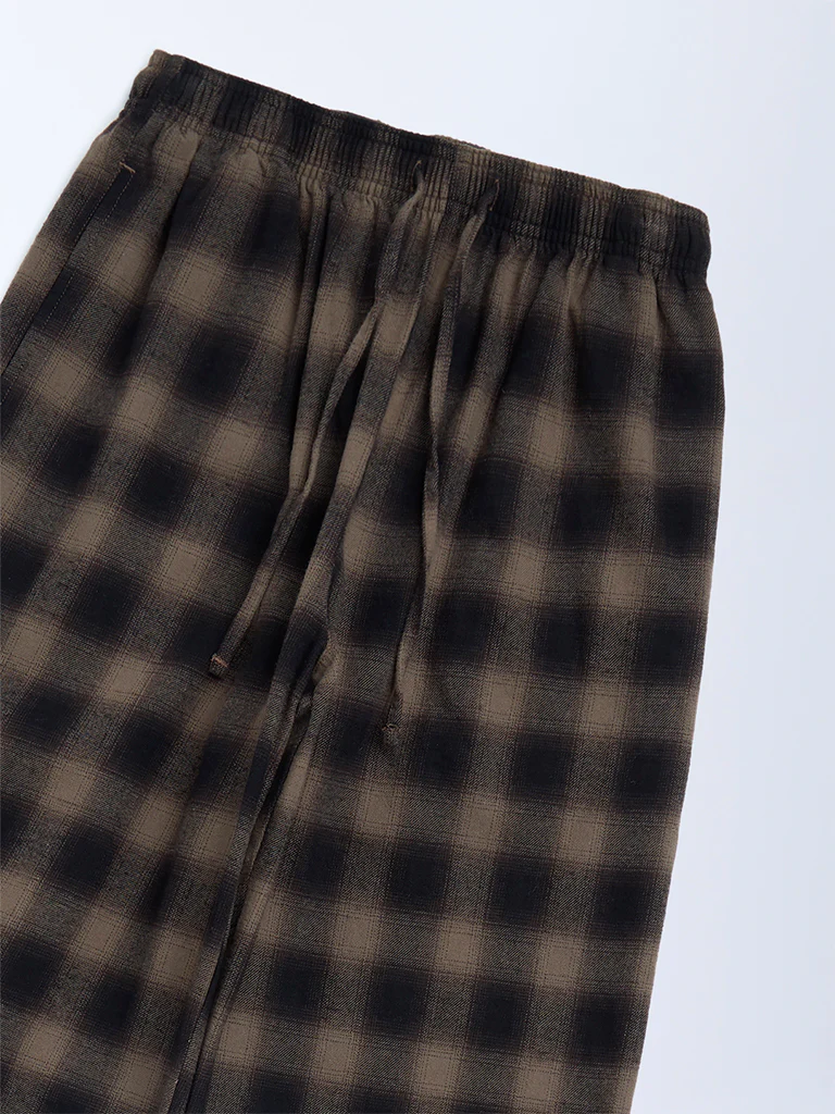 Y&F Kids Girls Brown Checks Pattern Mid-Rise Cotton Trousers - Image 3