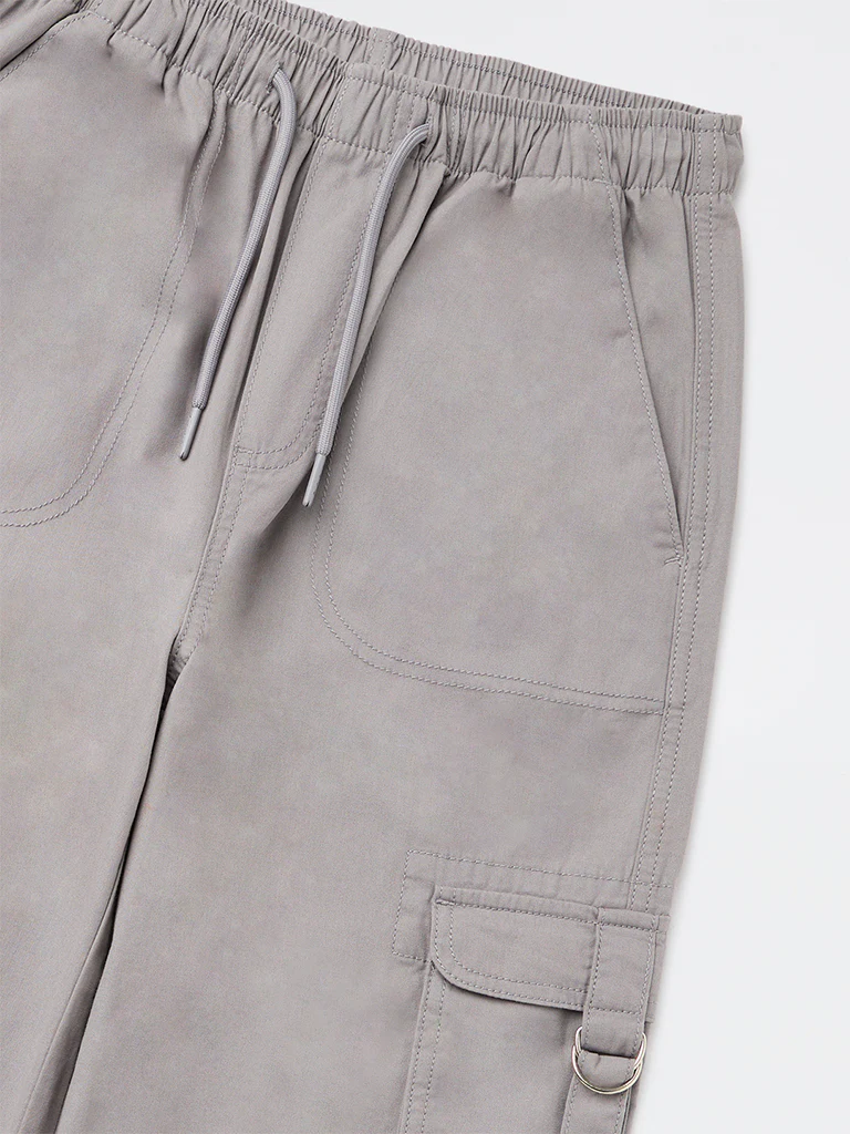 Y&F Kids Girls Grey Cargo-Style Mid-Rise Cotton Pants - Image 4