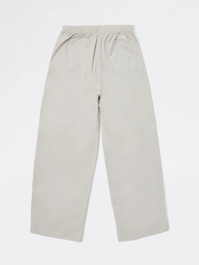 Y&F Kids Girls Taupe Solid Mid-Rise Trousers - Image 2