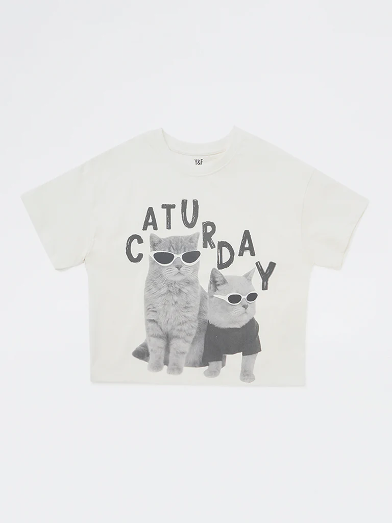 Y&F Kids Girls White Printed Cotton T-Shirt - Image 4