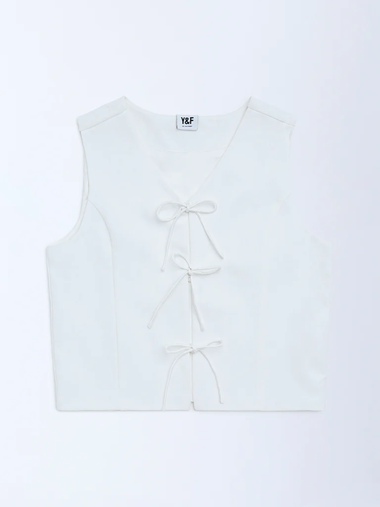 Y&F Kids Girls White Solid Waistcoat - Image 3