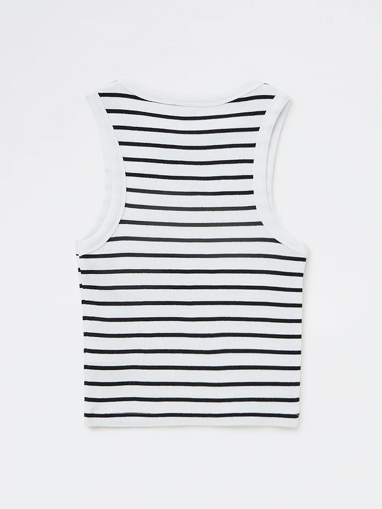 Y&F Kids Girls White Striped Cotton-Blend Top - Image 5