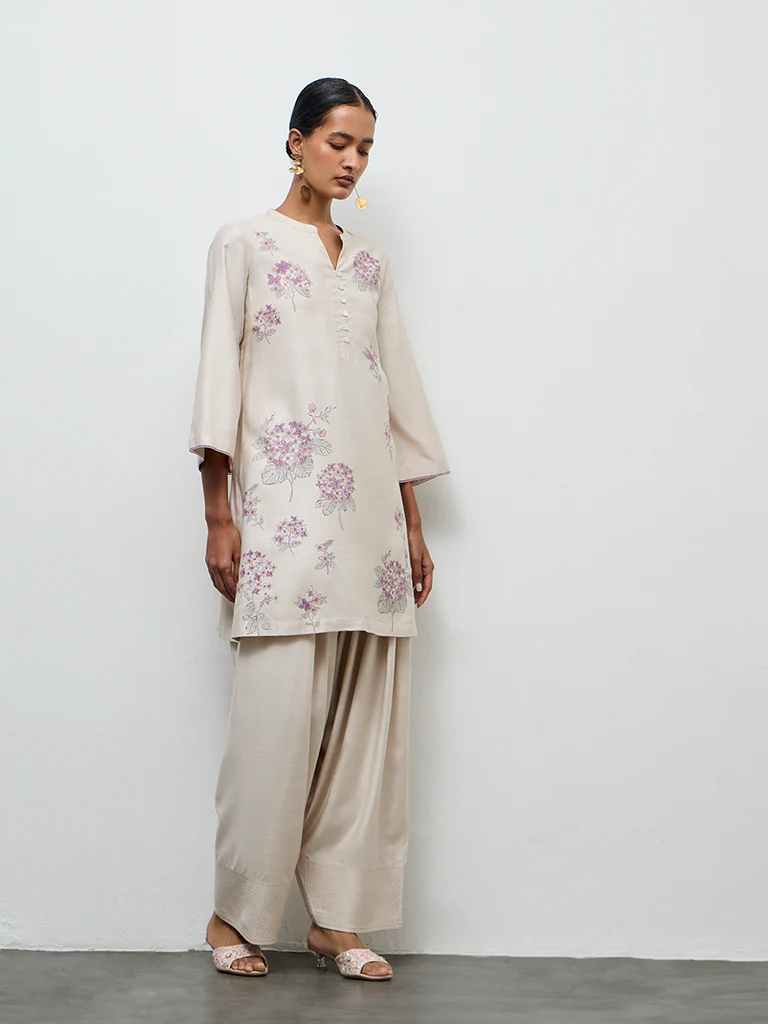 Zuba Beige Floral Pattern Straight Kurta - Image 2