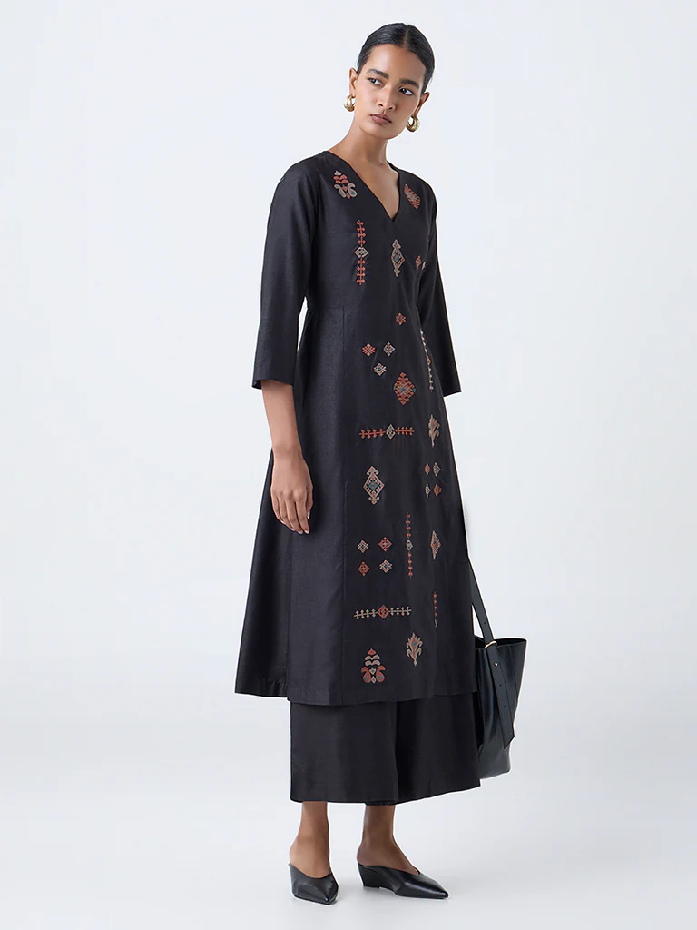Zuba Black Solid Palazzos - Image 2