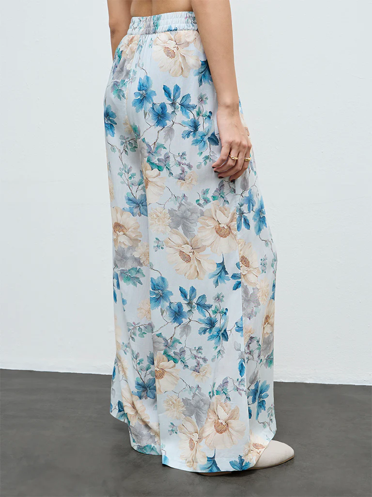 Zuba Blue Floral Printed Pants - Image 4