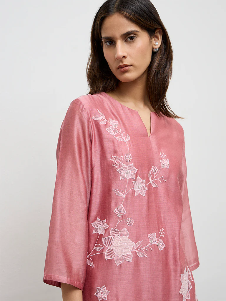 Zuba Dusty Pink Floral Embroidered Cotton-Blend A-Line Kurta - Image 3