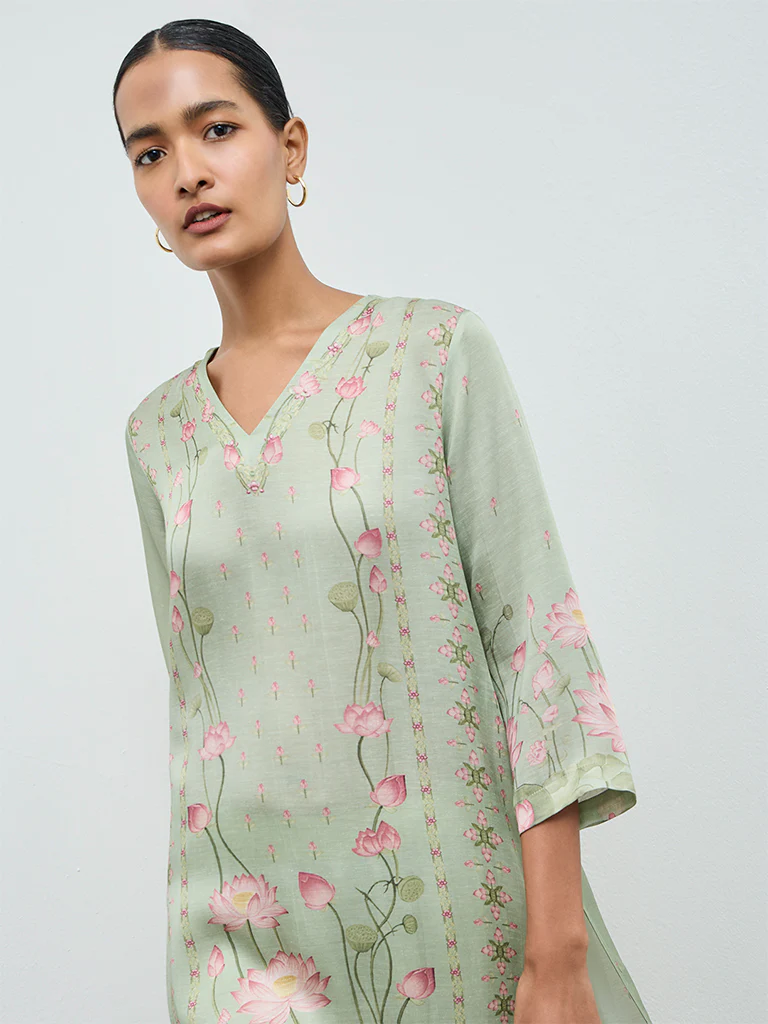 Zuba Green Floral Printed A-Line Kurta - Image 3