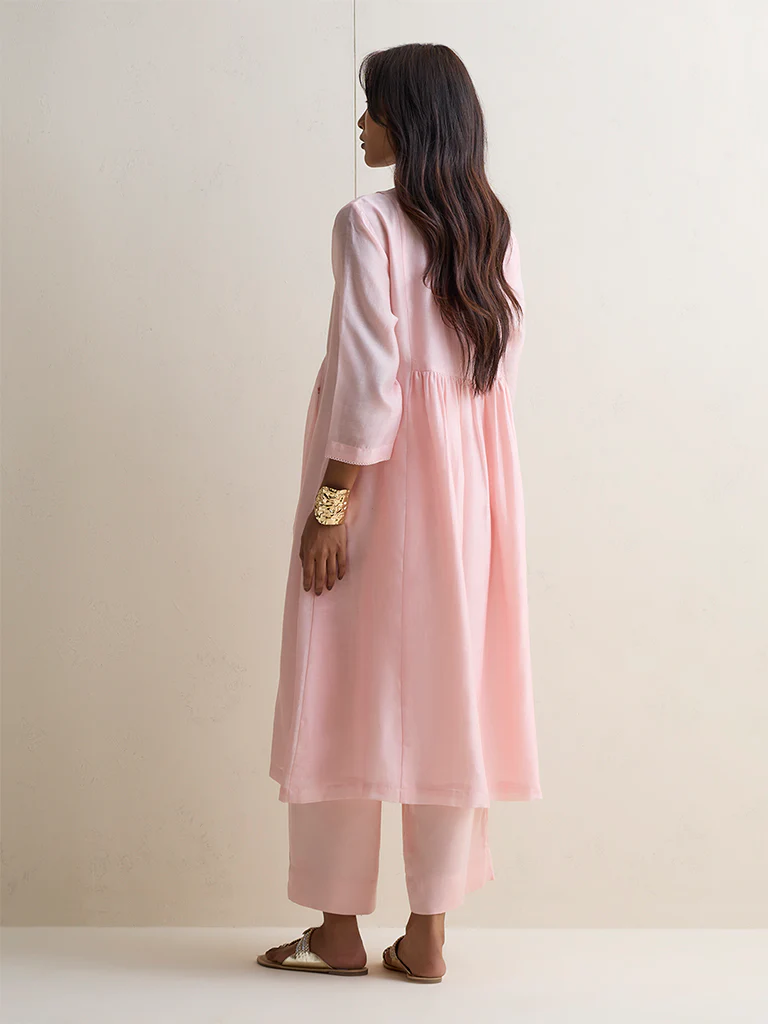 Zuba Light Pink Floral Embroidered Cotton-Blend A-Line Kurta - Image 4