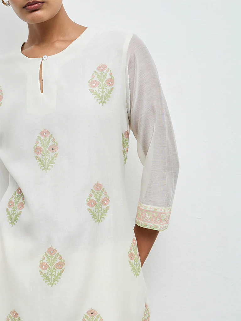 Zuba Off-White Floral Design Cotton-Blend A-Line Kurta - Image 3