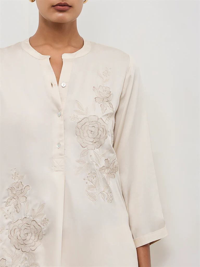 Zuba Off-White Floral Embroidered Tunic - Image 2