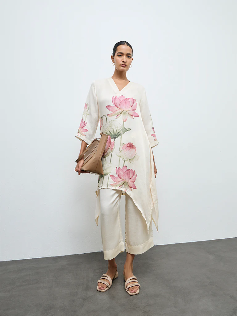 Zuba Off-White Floral Printed A-Line Kurta - Image 2