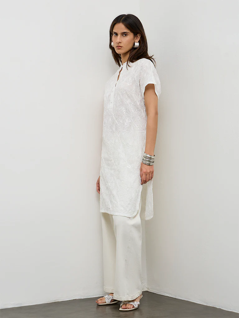 Zuba White Floral Embroidered Cotton-Blend A-Line Kurta - Image 2